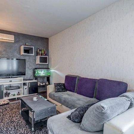 Cool Cozy Apartment สปลิท ภายนอก รูปภาพ