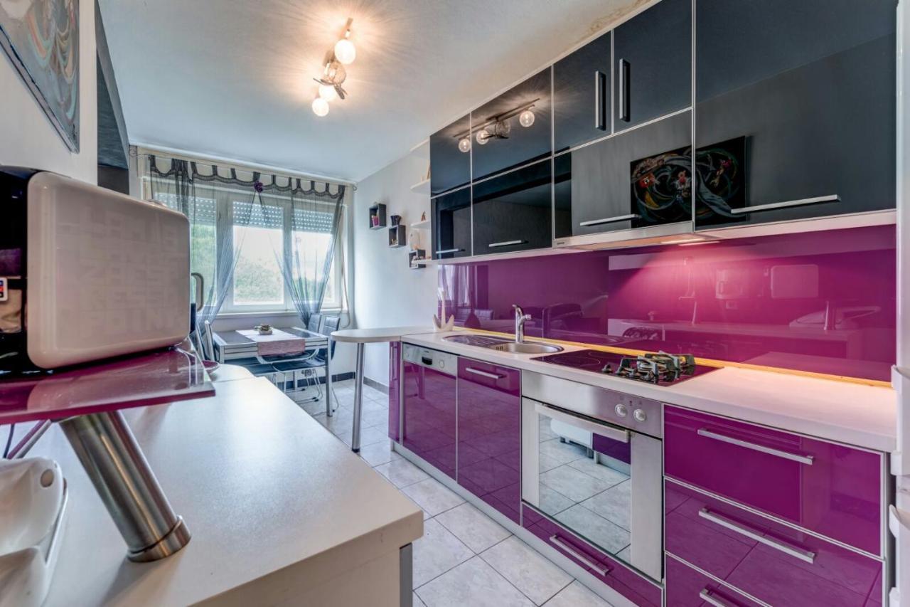 Cool Cozy Apartment สปลิท ภายนอก รูปภาพ